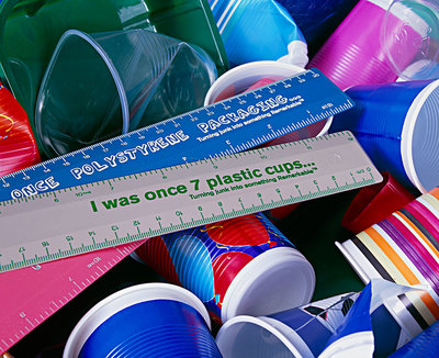 塑料制品產業全景 應用、發展與可持續挑戰